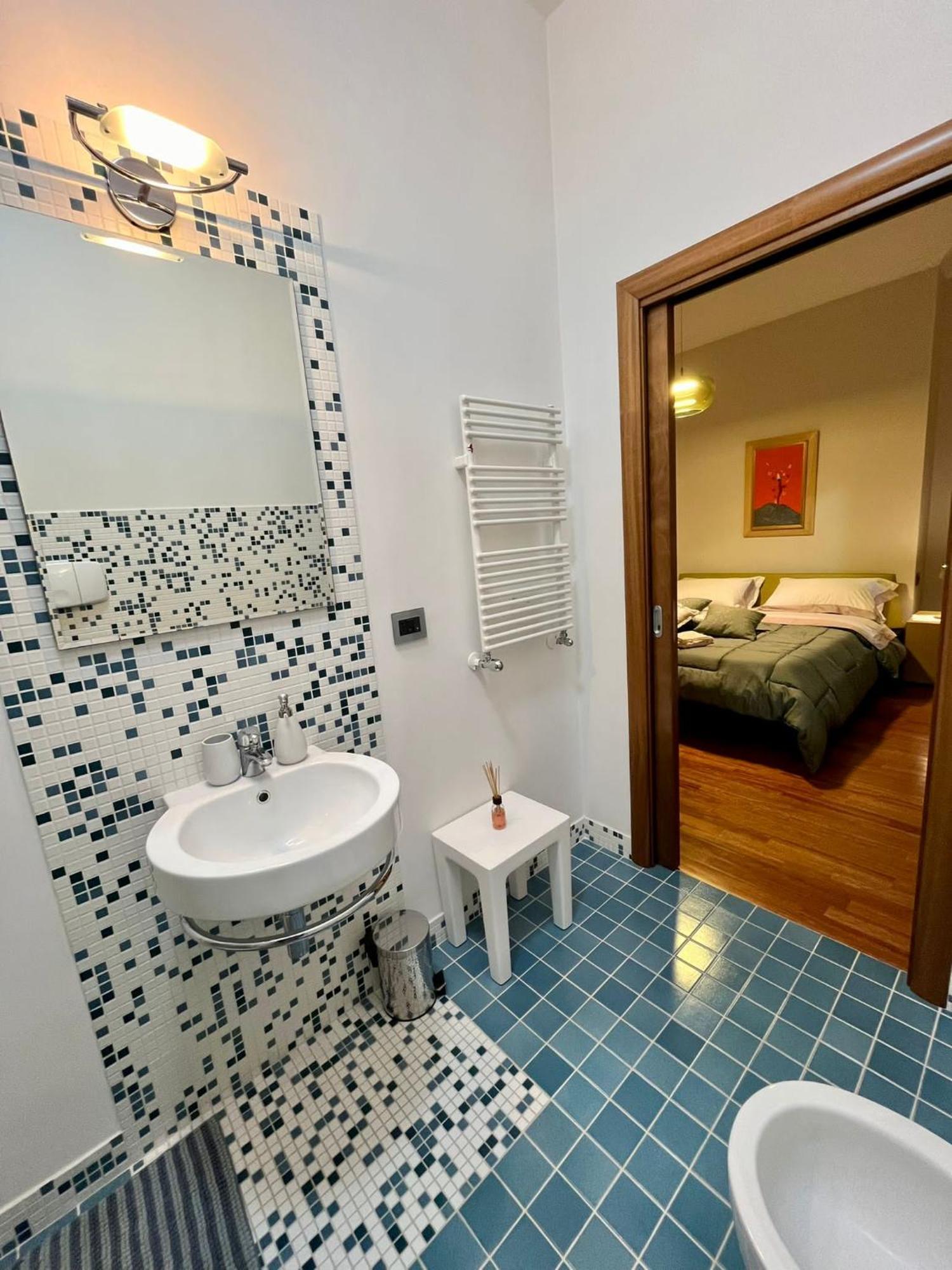 נאפולי B&B Da Paola מראה חיצוני תמונה